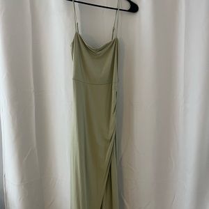 Aritzia Wilfred size S green dress with slit. Never worn!